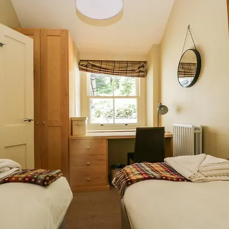 度假居 Scale Force