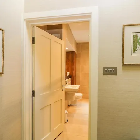 Scale Force 度假居 *