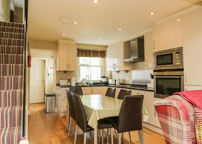 Dom wakacyjny Scale Force